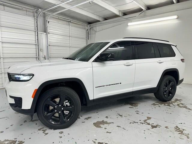 2024 Jeep Grand Cherokee GRAND CHEROKEE L ALTITUDE 4X4