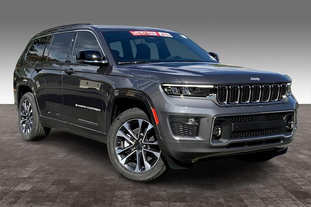 2024 Jeep Grand Cherokee GRAND CHEROKEE L OVERLAND 4X4