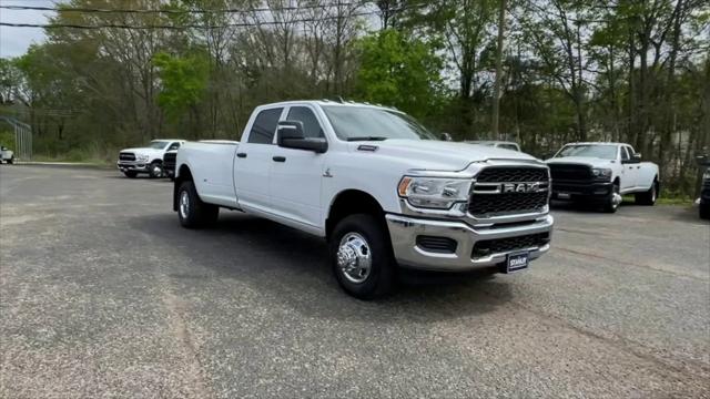 2024 RAM Ram 3500 RAM 3500 TRADESMAN CREW CAB 4X4 8 BOX