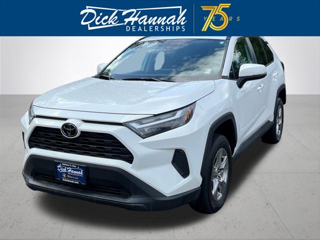 2022 Toyota RAV4 XLE