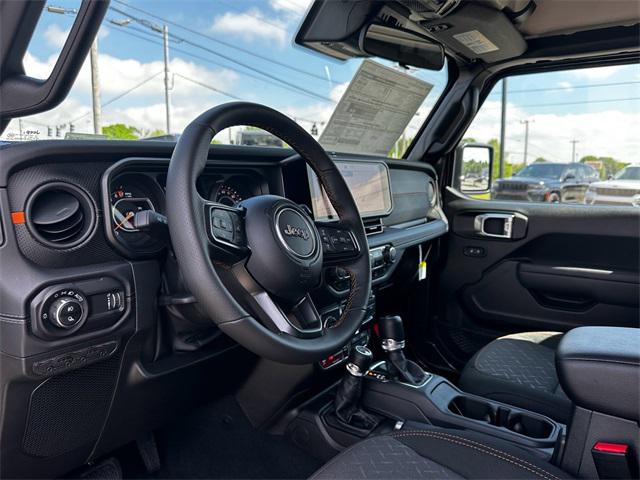 2024 Jeep Gladiator Sport