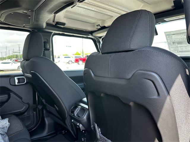 2024 Jeep Gladiator Sport