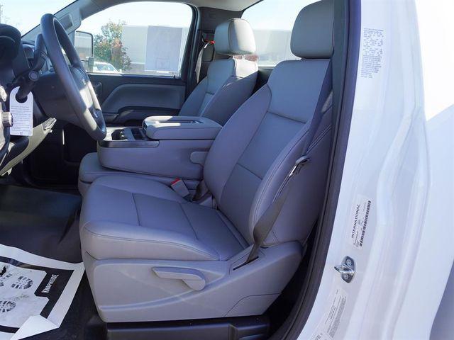 2024 Chevrolet Silverado 6500HD 1WT
