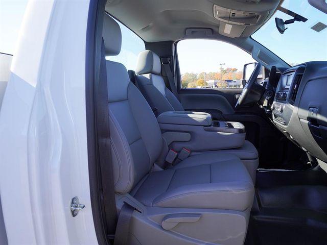 2024 Chevrolet Silverado 6500HD 1WT