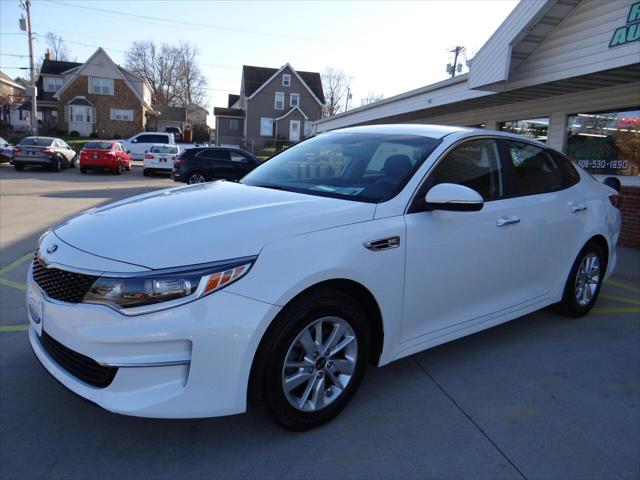 2017 Kia Optima LX