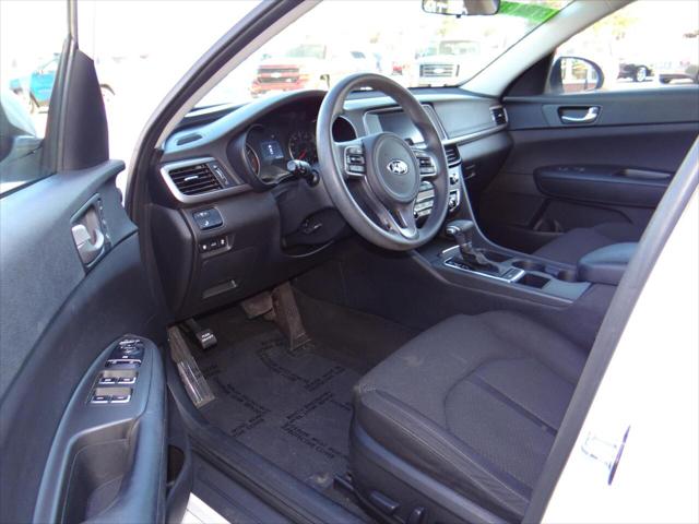 2017 Kia Optima LX