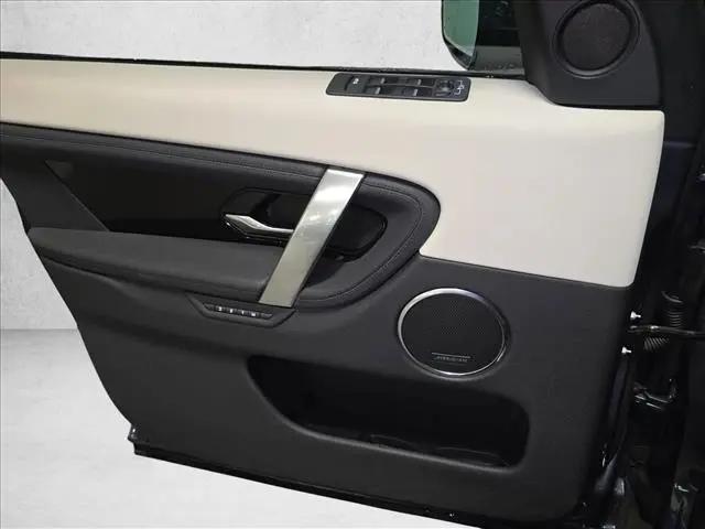 2024 Land Rover Discovery Sport Core S