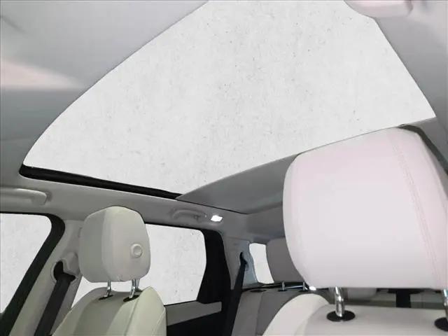 2024 Land Rover Discovery Sport Core S