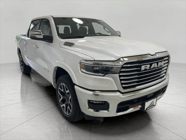 2025 RAM Ram 1500 RAM 1500 LARAMIE CREW CAB 4X4 57 BOX