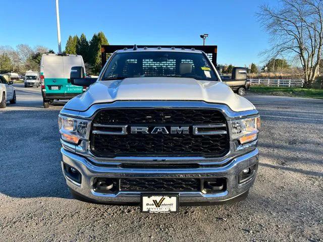 2024 RAM Ram 3500 Chassis Cab RAM 3500 TRADESMAN CHASSIS REGULAR CAB 4X4 60 CA