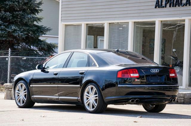 2007 Audi S8 5.2