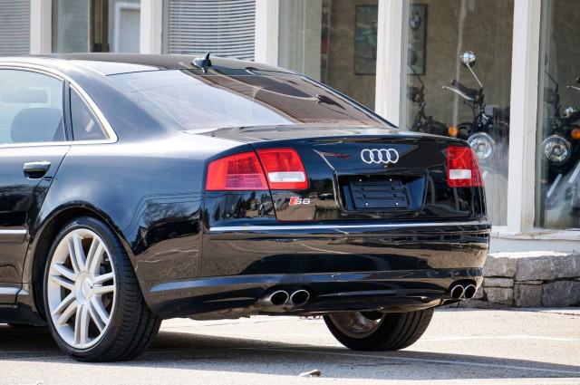 2007 Audi S8 5.2