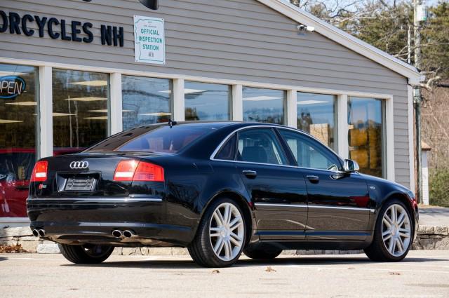2007 Audi S8 5.2
