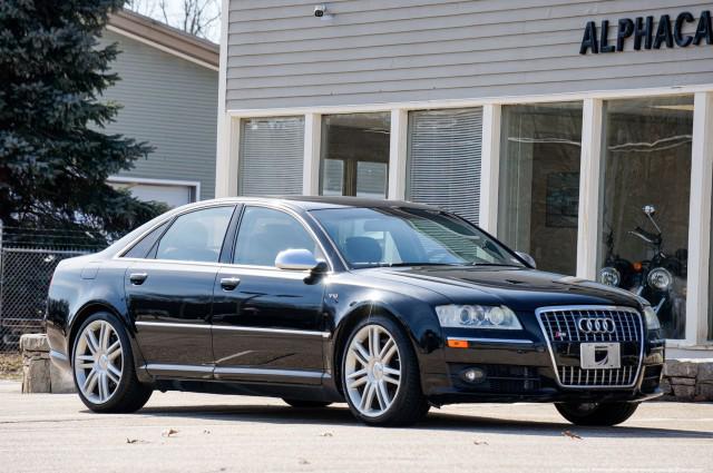 2007 Audi S8 5.2