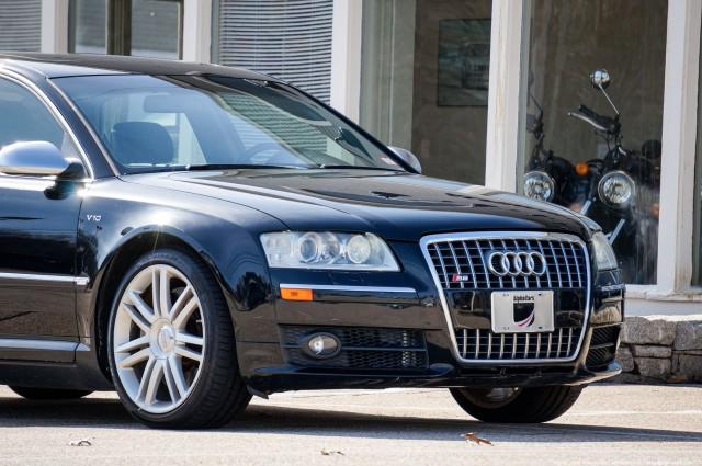 2007 Audi S8 5.2