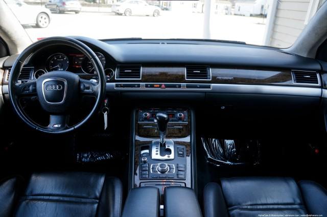 2007 Audi S8 5.2