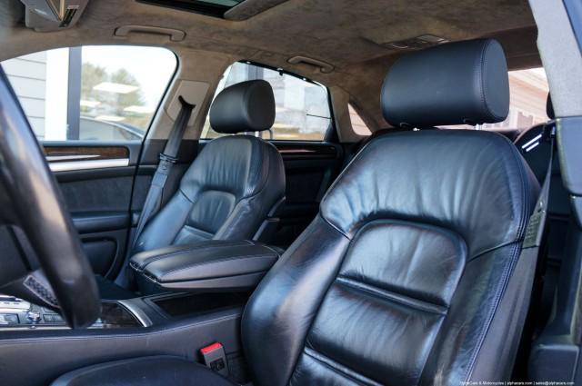 2007 Audi S8 5.2