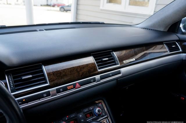 2007 Audi S8 5.2