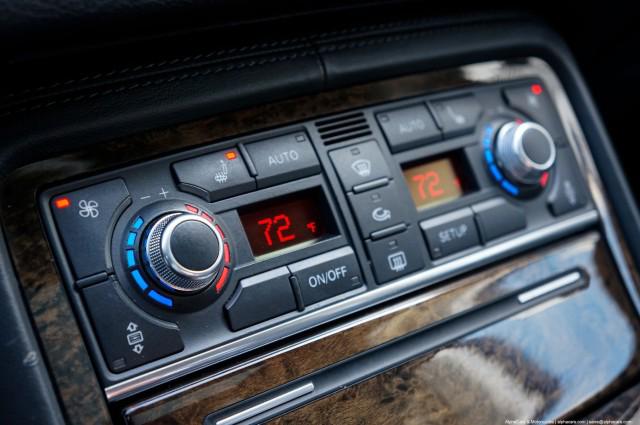 2007 Audi S8 5.2