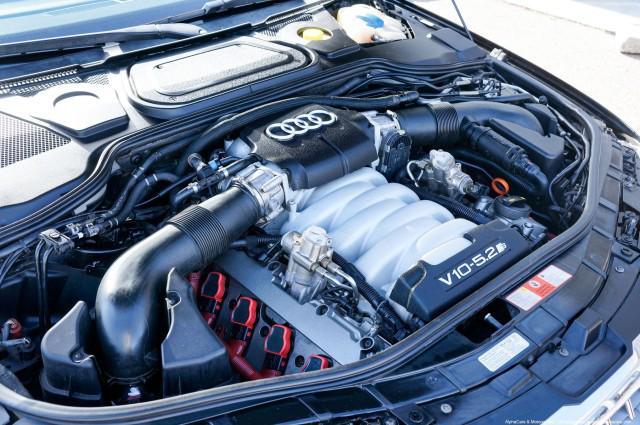 2007 Audi S8 5.2
