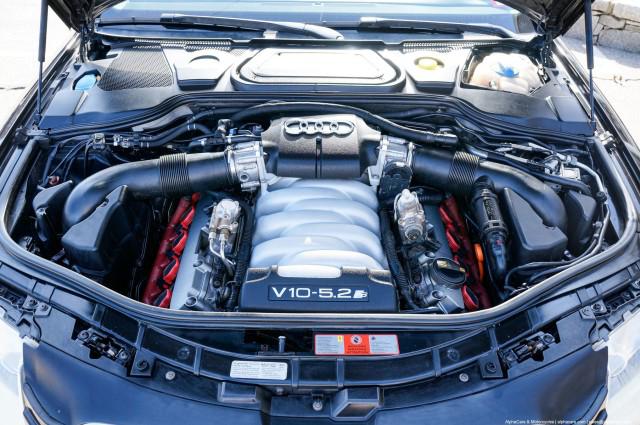 2007 Audi S8 5.2