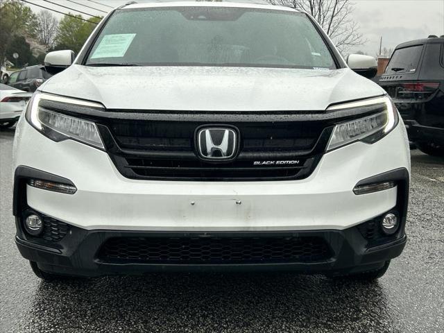 2022 Honda Pilot AWD Black Edition