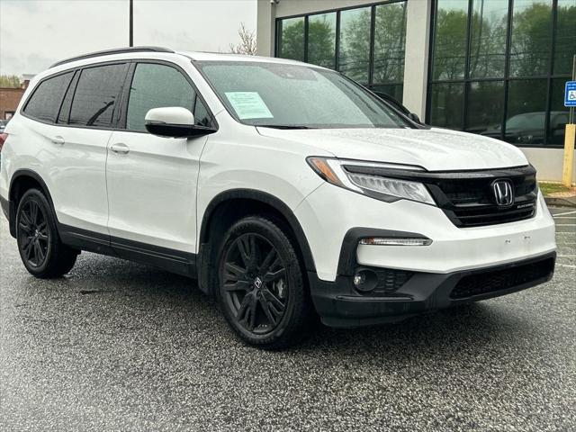 2022 Honda Pilot AWD Black Edition