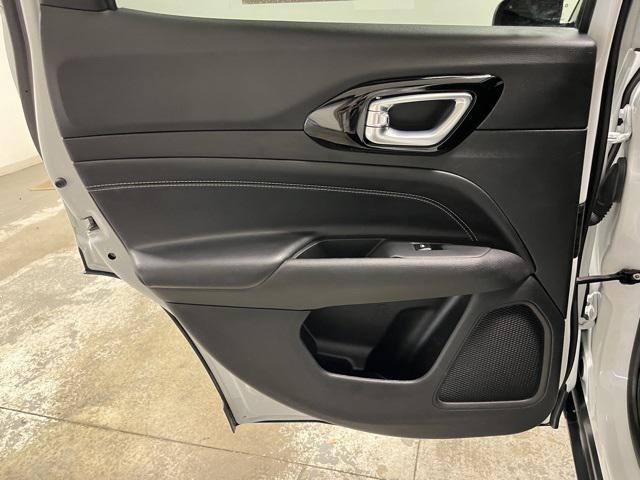 2023 Jeep Compass Altitude 4x4