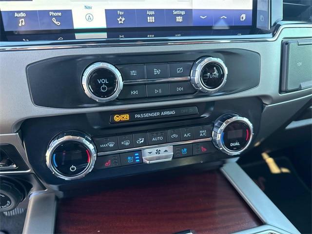 2022 Ford F-450 King Ranch