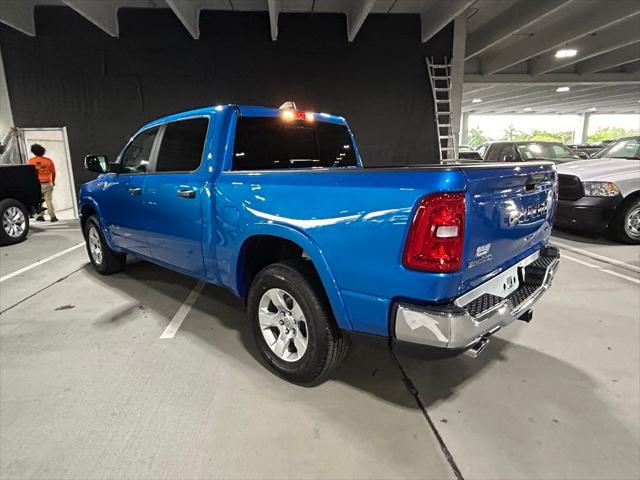 2025 RAM Ram 1500 RAM 1500 BIG HORN CREW CAB 4X4 57 BOX