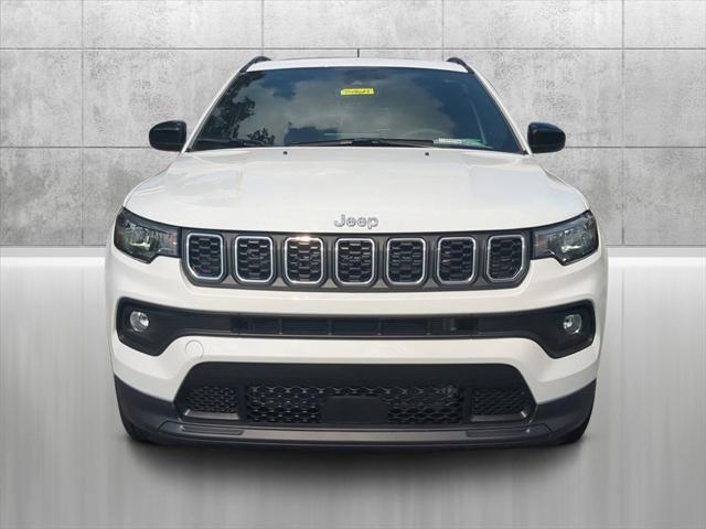 2024 Jeep Compass COMPASS LATITUDE LUX 4X4