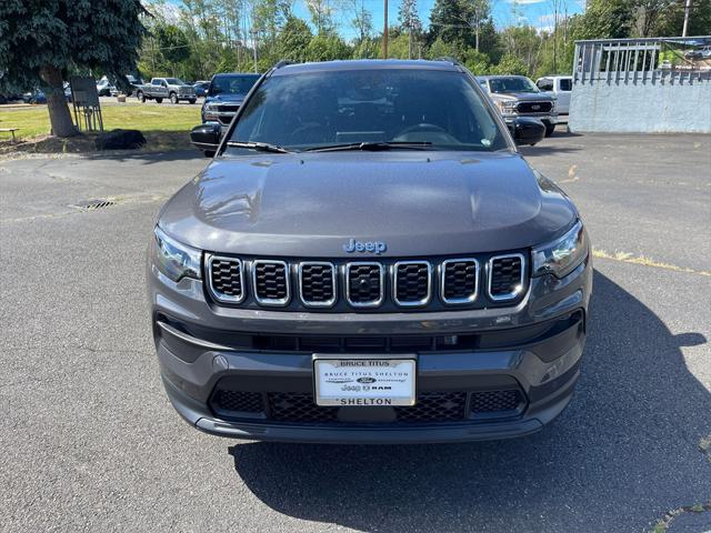 2024 Jeep Compass COMPASS LATITUDE 4X4