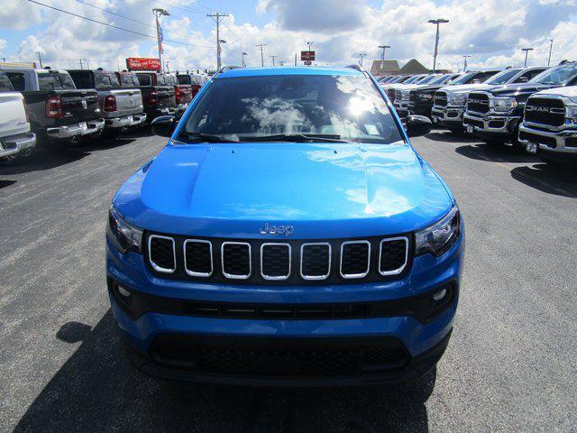 2024 Jeep Compass COMPASS LATITUDE 4X4