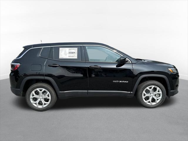 2024 Jeep Compass COMPASS SPORT 4X4