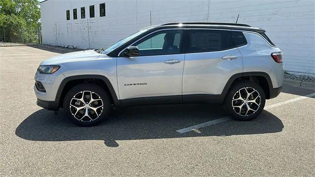 2024 Jeep Compass COMPASS LIMITED 4X4