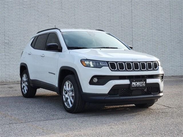 2024 Jeep Compass COMPASS LATITUDE LUX 4X4