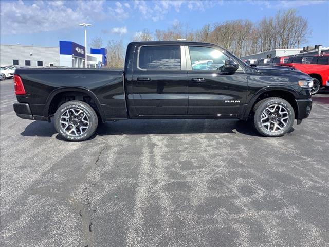 2025 RAM Ram 1500 RAM 1500 LARAMIE CREW CAB 4X4 64 BOX