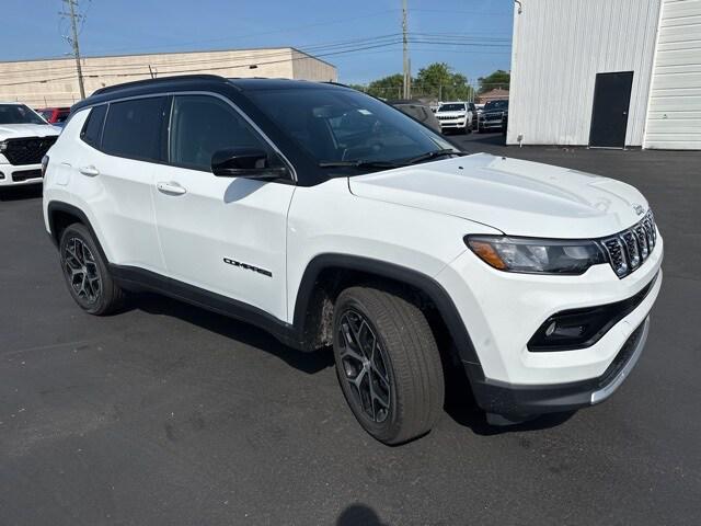 2024 Jeep Compass COMPASS LIMITED 4X4