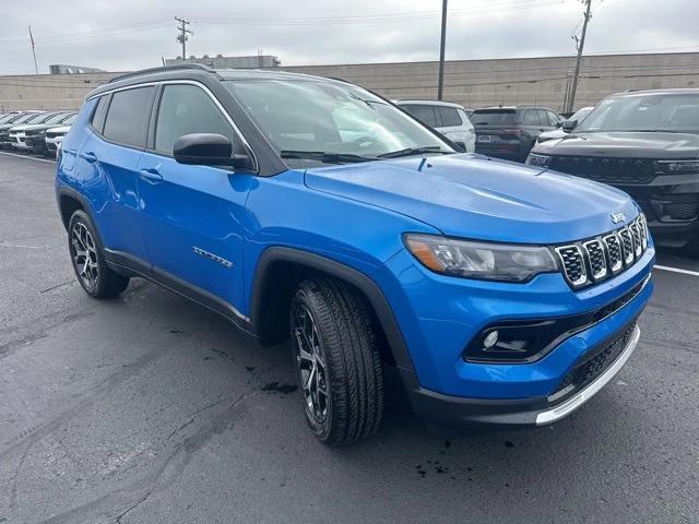 2024 Jeep Compass COMPASS LIMITED 4X4