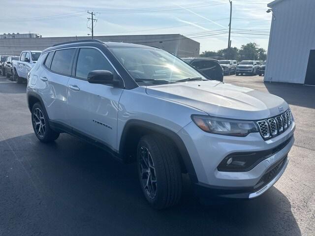 2024 Jeep Compass COMPASS LIMITED 4X4