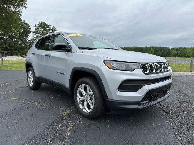 2024 Jeep Compass COMPASS SPORT 4X4