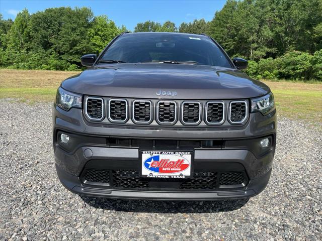 2024 Jeep Compass COMPASS LATITUDE 4X4