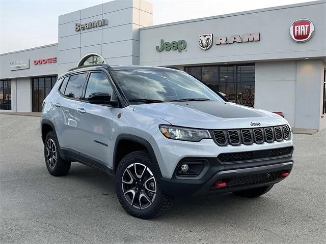 2024 Jeep Compass COMPASS TRAILHAWK 4X4