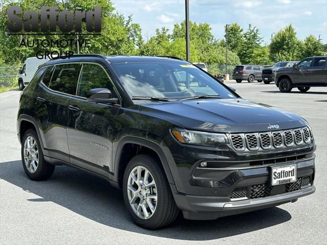 2024 Jeep Compass COMPASS LATITUDE LUX 4X4