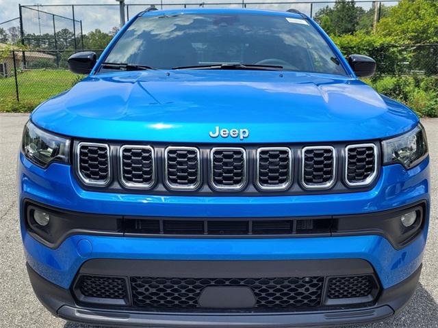 2024 Jeep Compass COMPASS LATITUDE 4X4