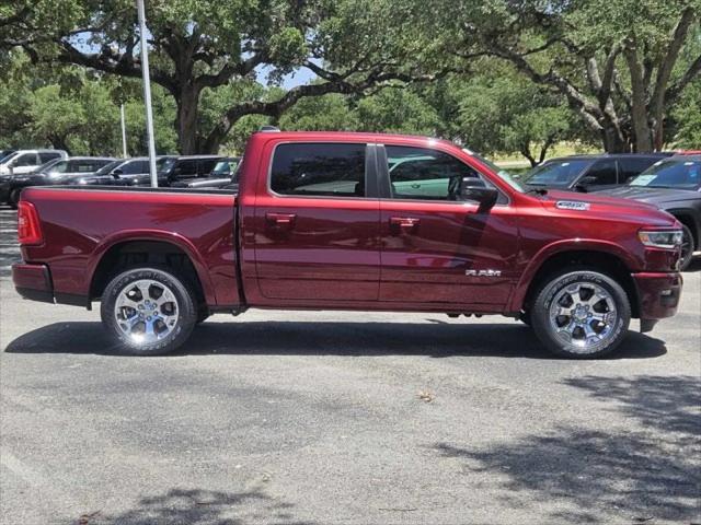 2025 RAM Ram 1500 RAM 1500 LONE STAR CREW CAB 4X4 57 BOX