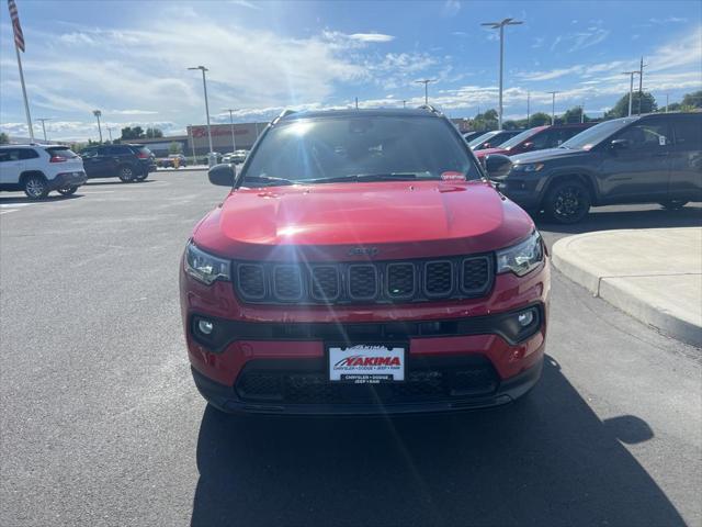 2024 Jeep Compass COMPASS LATITUDE 4X4