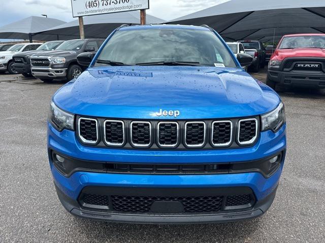 2024 Jeep Compass COMPASS LATITUDE LUX 4X4