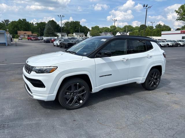 2024 Jeep Compass COMPASS LIMITED 4X4