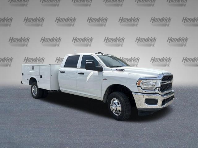 2024 RAM Ram 3500 Chassis Cab RAM 3500 TRADESMAN CREW CAB CHASSIS 4X4 60 CA